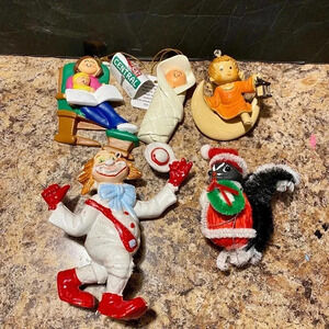 5 Pieces Lot of Christmas Ornaments